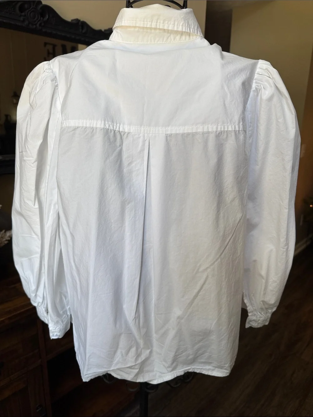 White Button-Front Puff Sleeve Shirt